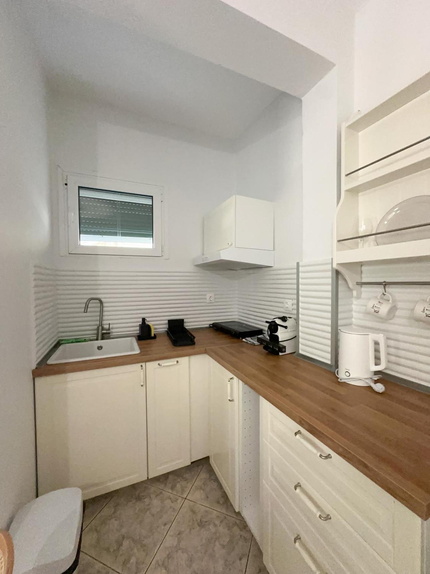 Petra Mare Apartments Aliki  Bagian luar foto